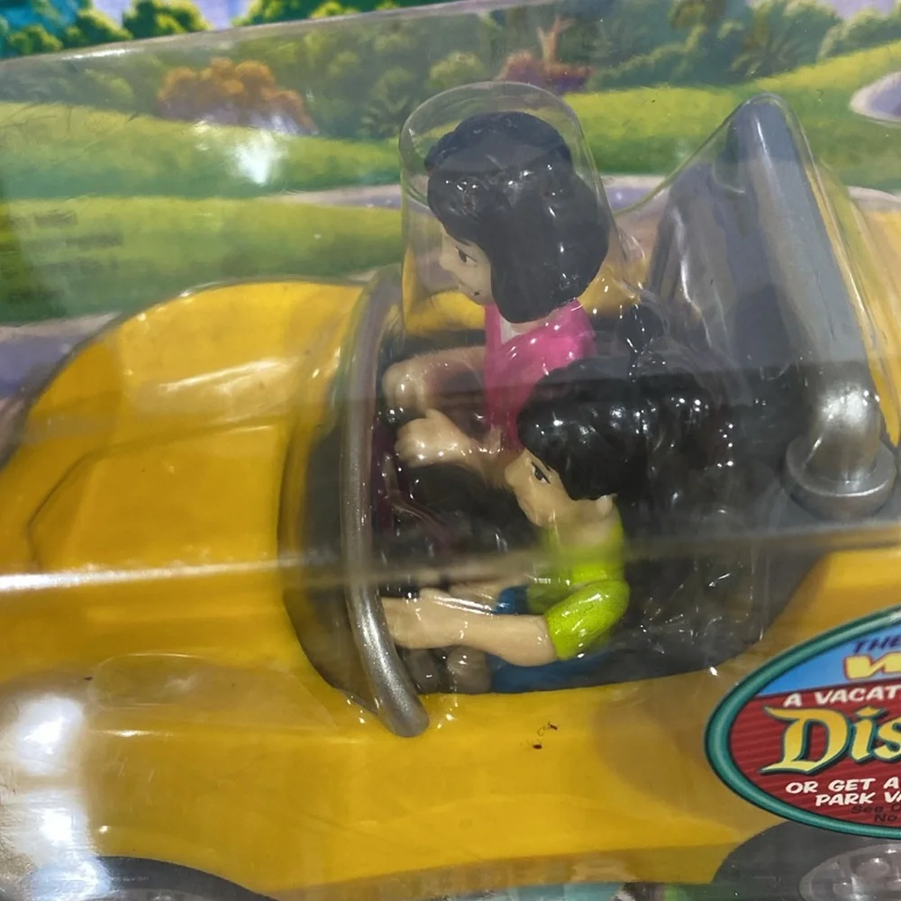 Disneyland NWOT Autopia Collectible Yellow Car “Classic” Disney Chevron Car - Picture 5 of 16